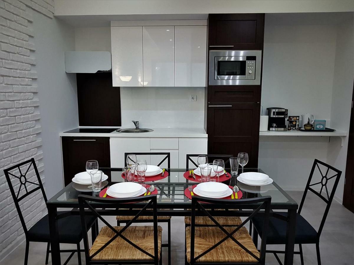 Lux Apartment Center Вроцлав Екстер'єр фото