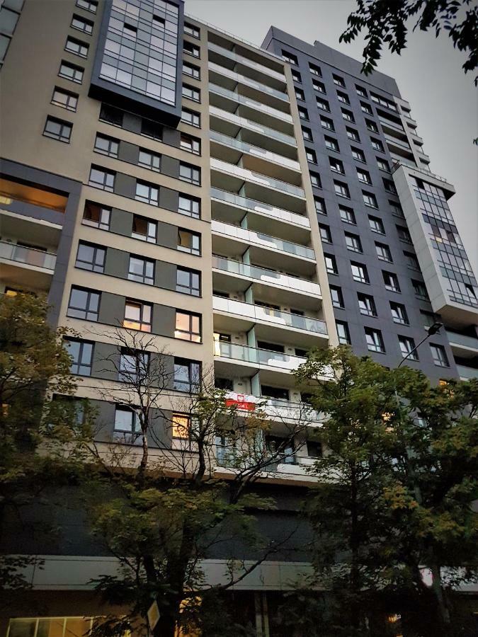 Lux Apartment Center Вроцлав Екстер'єр фото