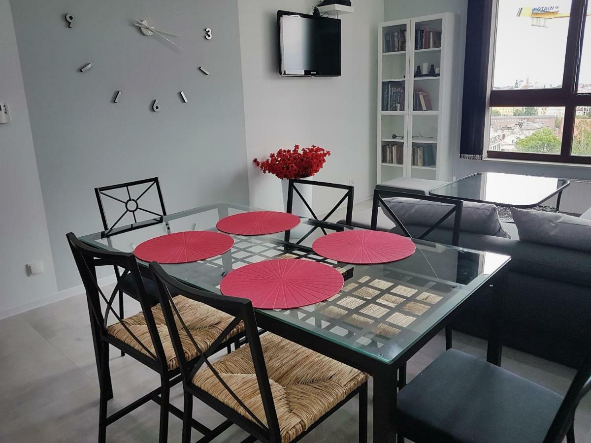 Lux Apartment Center Вроцлав Екстер'єр фото
