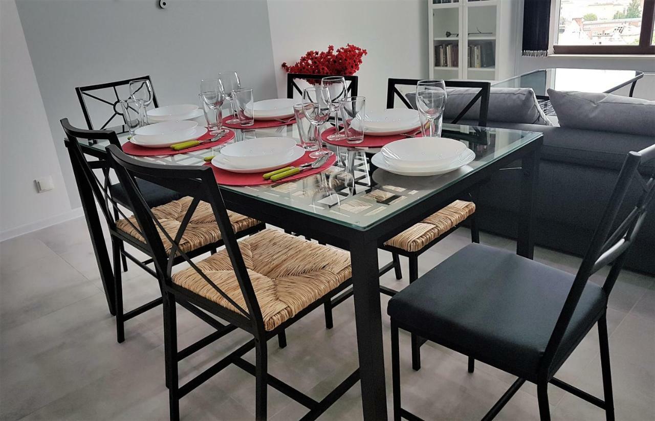 Lux Apartment Center Вроцлав Екстер'єр фото