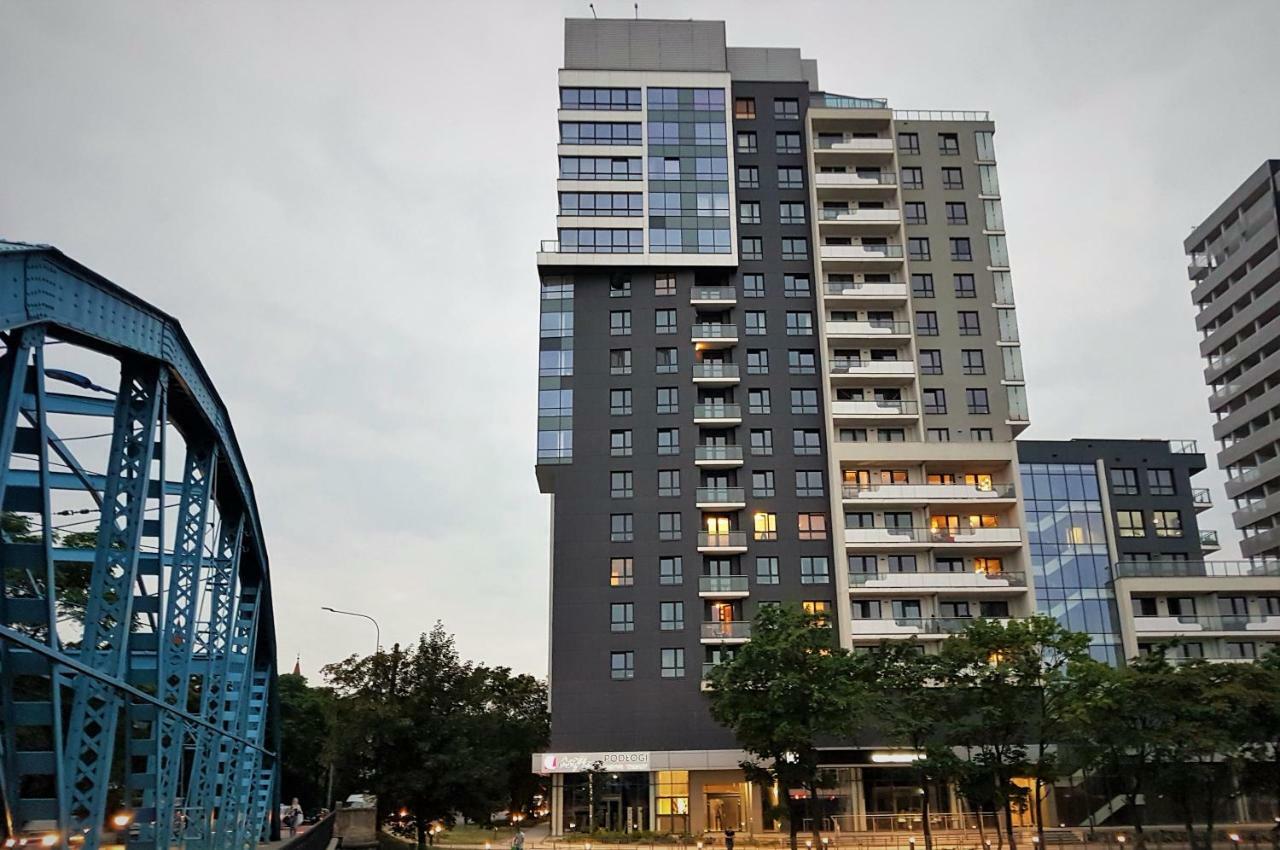 Lux Apartment Center Вроцлав Екстер'єр фото