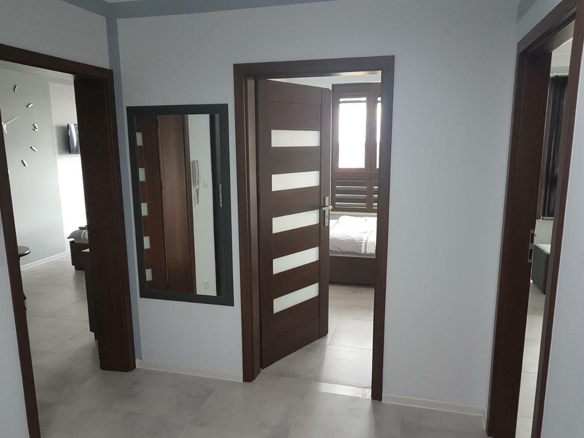 Lux Apartment Center Вроцлав Екстер'єр фото