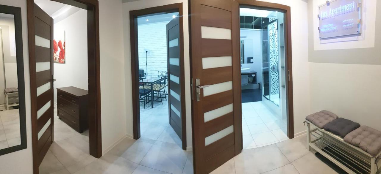 Lux Apartment Center Вроцлав Екстер'єр фото